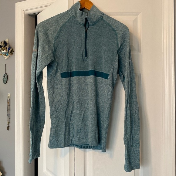 Women’s teal Nike Running Long Sleeve Quarter Zip - Picture 1 of 7